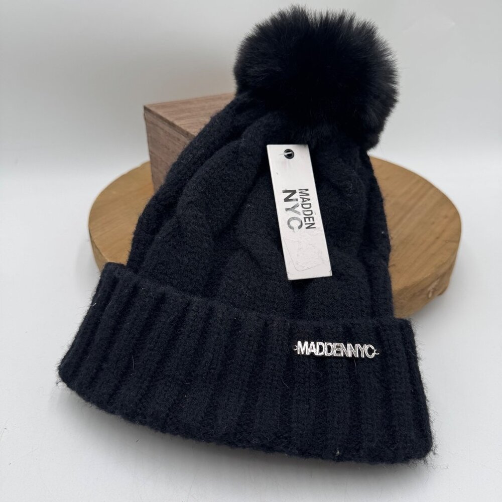 Steve Madden NYC black Pom Pom knit winter beanie hat NWT